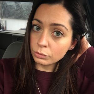 Meet your Posher, Robyn